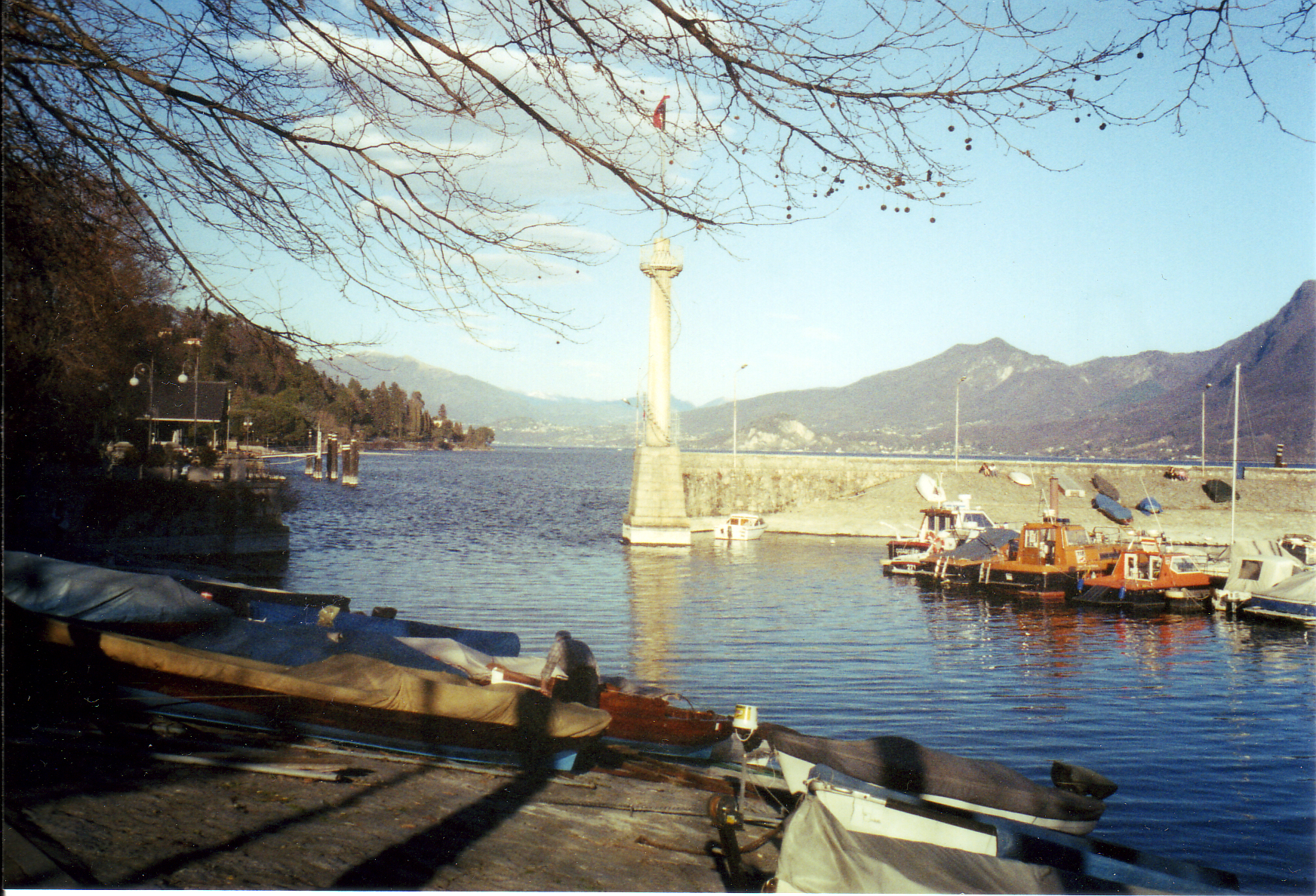 Lake and Harbour